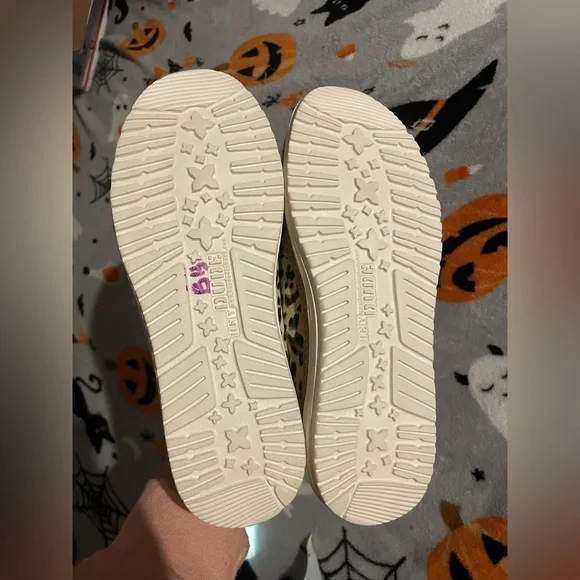 ✨BRAND NEW✨ HEY DUDE LEOPARD LENA ANGORA SLIP ONS - Picture 6 of 7